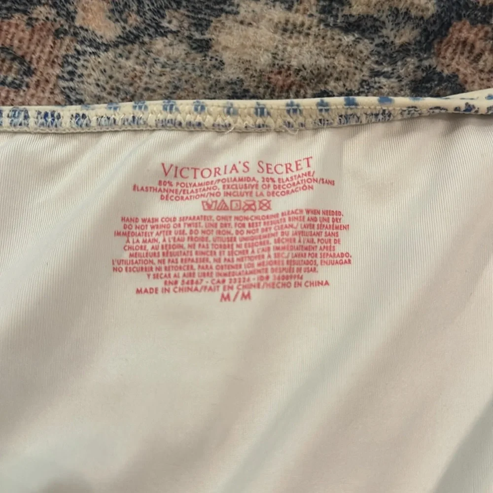 Victoria’s Secret One-Piece Swimsuit, size M - Picture 9 of 9